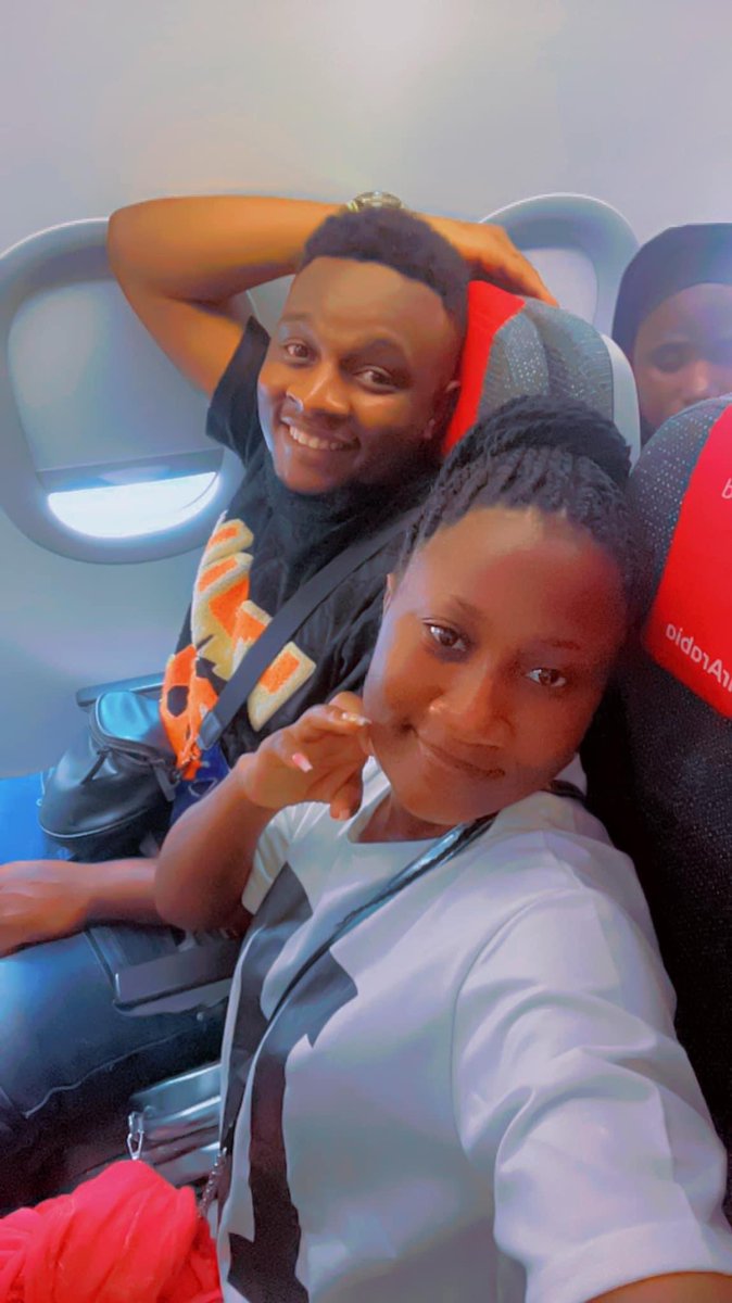 chosen_becky's tweet photo. Twegendede✈️✈️✈️ https://t.co/YVlUFY4e8Z