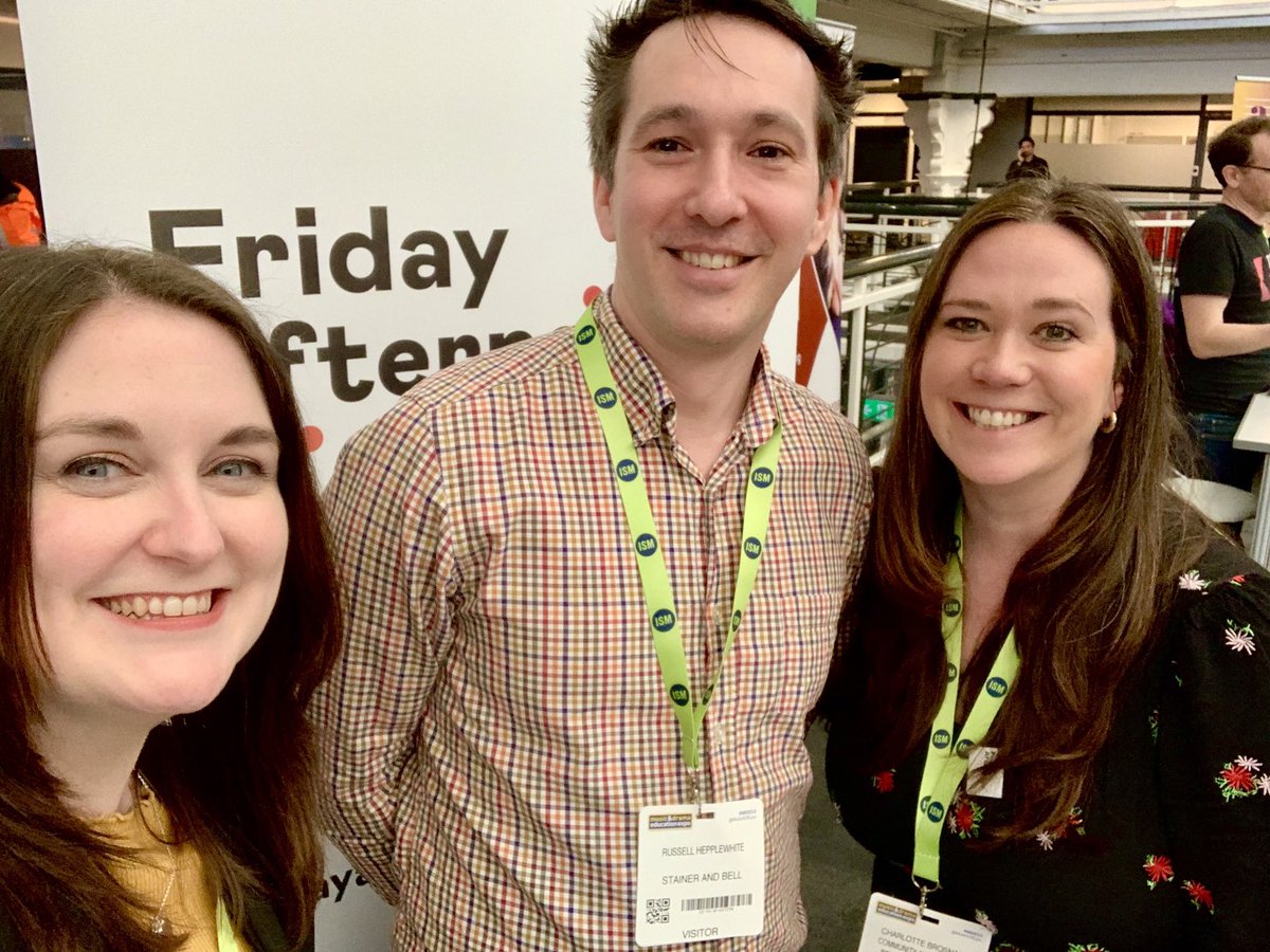 Lovely to catch up with the ⁦@FridayPMs⁩ team at ⁦@MusicEdExpo⁩ today! #Music #SongsforChildren #Choralmusic ⁦@BrittenPears⁩