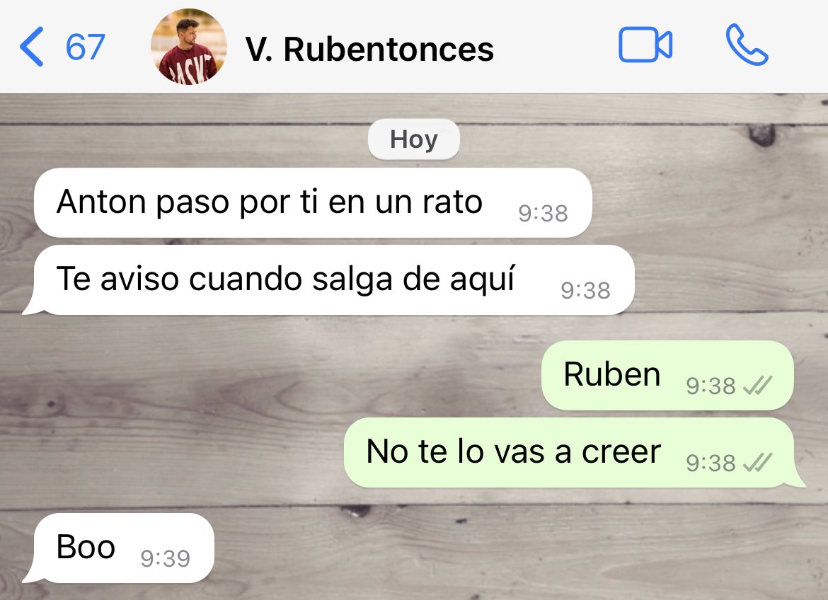 Antón Lofer tweet media