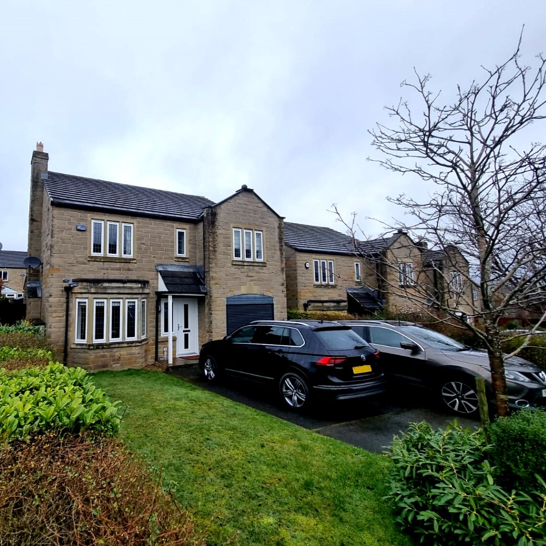 HeneghanArchit1's tweet image. It’s been great to be out &amp;amp; about meeting new clients &amp;amp; visiting new projects over the past few weeks.

There’s lots of exciting things coming that we can’t wait to showcase! ✨

Take a look at some of the things we’ve been working on 👇

#Architecture #ArchitecturalDesigner