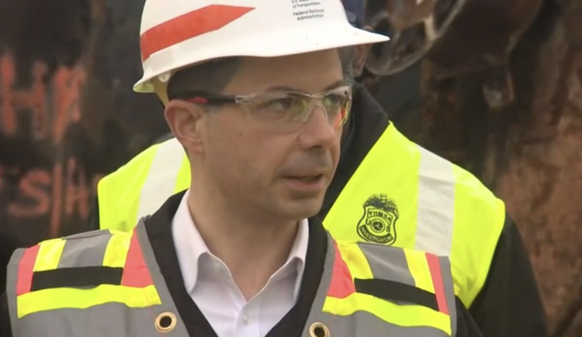 Gopic's tweet photo. Someone give this clown some Trump water, he looks so dehydrated. #leftists #Buttigieg #ButtigiegMustGo #Resign What a failure in every aspect of a Transportation Secretary. Another one of the lefts losers that was paraded around on network news. What was he doing for 3 weeks? https://t.co/GcLNfAmKvm
