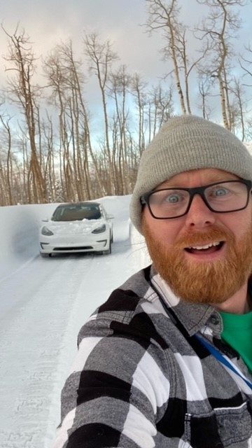 DriveElectricCO's tweet photo. Own an EV in a winter climate? Pro tip: Most EVs can be set to pre-condition. For peak efficiency during your commute, the car can schedule warming up the cabin and battery beforehand. EVs can do this even without home charging! Thanks to @jaminwestby for the amazing photos. https://t.co/y7JvtfBahB