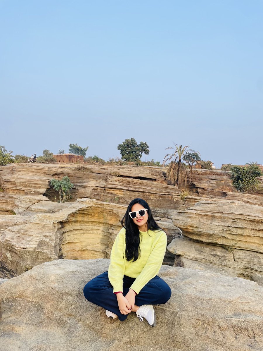 The beautiful watercut rocks
Hidden gem of Jharkhand❣️

@JharkandTourism @incredibleindia @VisitJharkhand 

#jharkhandtourism #jharkhand #exploreindia