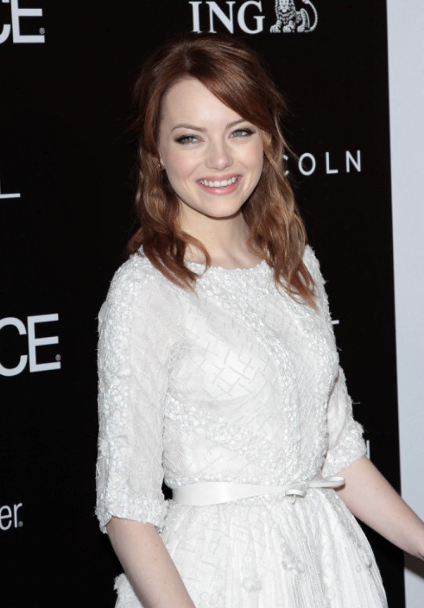 emma stone throwbacks fan account on Twitter "February 23, 2012 Emma