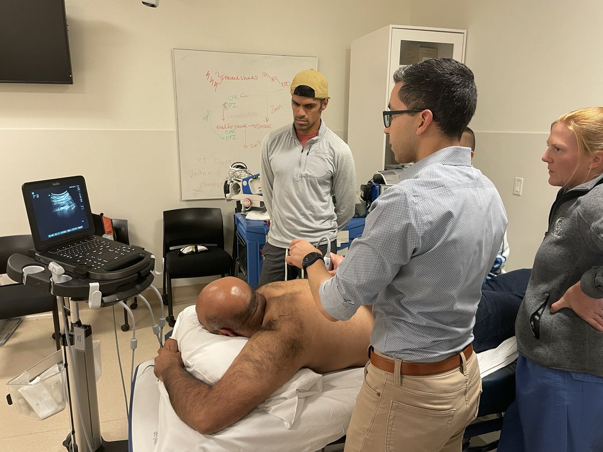 ucsdsono's tweet photo. Let’s do some #nerveblocks! Our @UCSDEMResidency POCUS faculty &amp; Fellow ran a superb regional anesthesia workshop. Taught the serratus anterior &amp; the PENG blocks! So useful for rib fxs, hip fxs, &amp; more! Thx to @BenSupat and the UCSD U/S division for a great session! @UCSDHealth https://t.co/mI2TBQuq8b