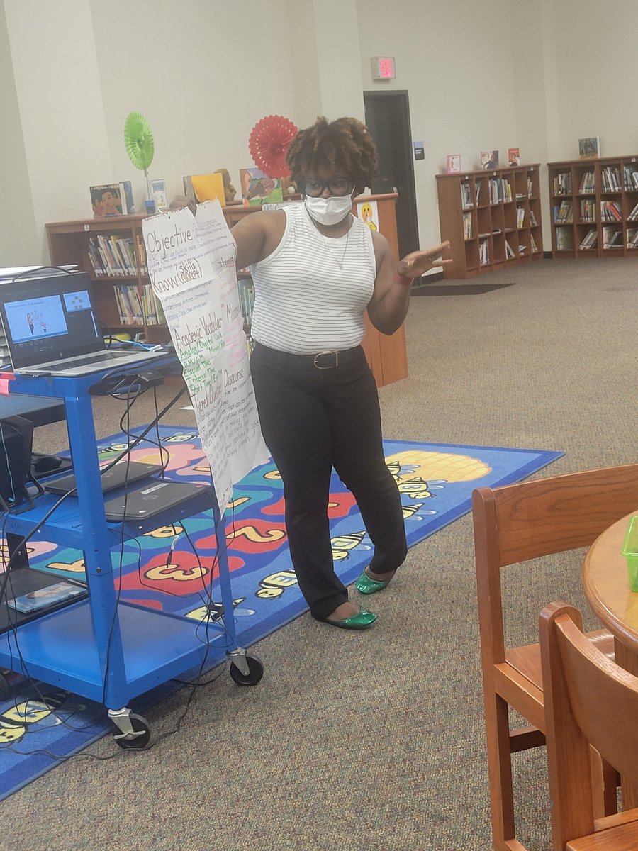 MartinRickeal's tweet photo. Thank you to all the teachers for such an informative and engaging math instructional planning session! A BIG shouout goes to to Ms.Garza @BurnetES &amp; Ms.Henderson @lockhartES for presenting their know/show knowledge! And a BIG thanks to @LEONSCOTT07 for coming to show his support https://t.co/jXmis6UBIz