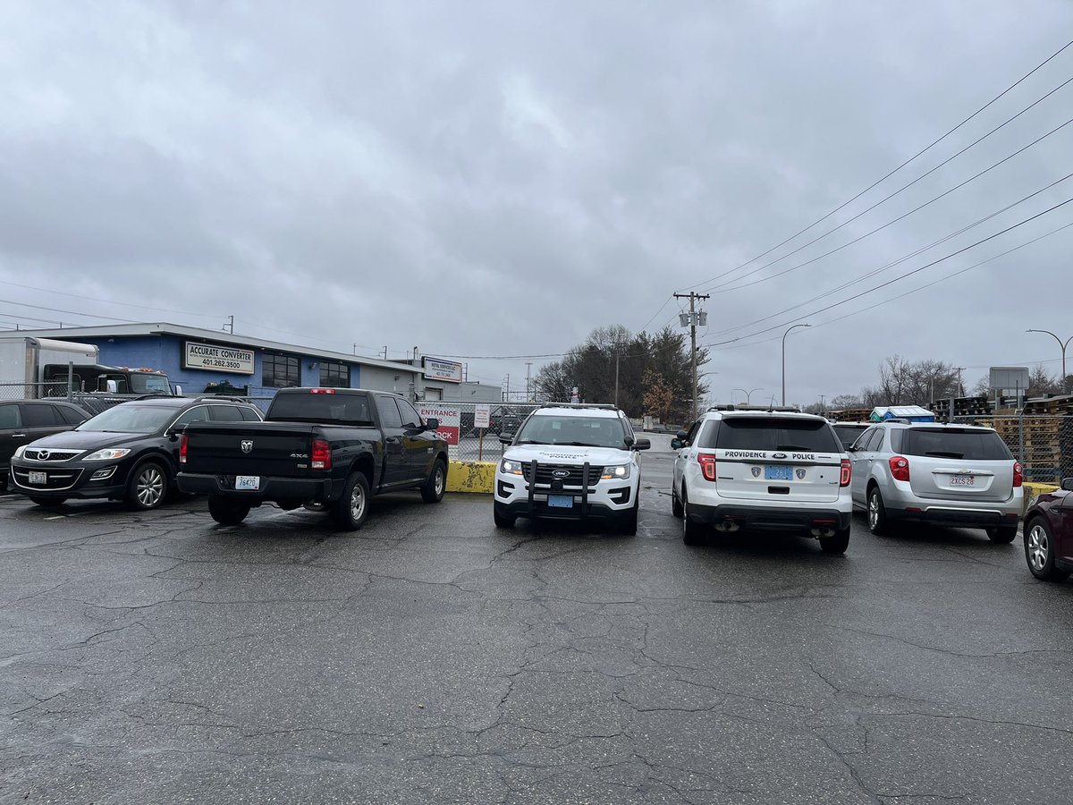 #BREAKING: <a href="/FBIBoston/">FBI Boston</a> says it’s investigating this Providence shop which specializes in catalytic converters.

A spox tells <a href="/NBC10/">NBC 10 WJAR</a> it’s “court-authorized activity” and there’s NO threat to public safety.