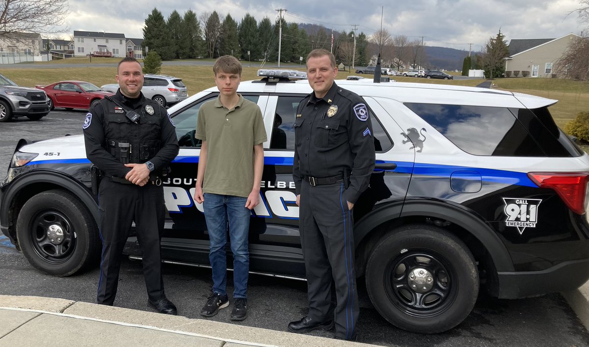 Conrad Weiser Career Internship Program (@cwinternship) on Twitter photo Intern, Ben Elliott, plans to study Criminal Justice this Fall. Thank you Chief Hook for allowing Ben to learn all aspects of a career in law enforcement. We appreciate all you do for our students and community! #internships #CareerReadyPA <a href="/Conradweiserasd/">Conrad Weiser Area School District</a> <a href="/ConradWeiserHS/">Conrad Weiser High School</a> Intern, Ben Elliott, plans to study Criminal Justice this Fall. Thank you Chief Hook for allowing Ben to learn all aspects of a career in law enforcement. We appreciate all you do for our students and community! #internships #CareerReadyPA <a href="/Conradweiserasd/">Conrad Weiser Area School District</a> <a href="/ConradWeiserHS/">Conrad Weiser High School</a>
