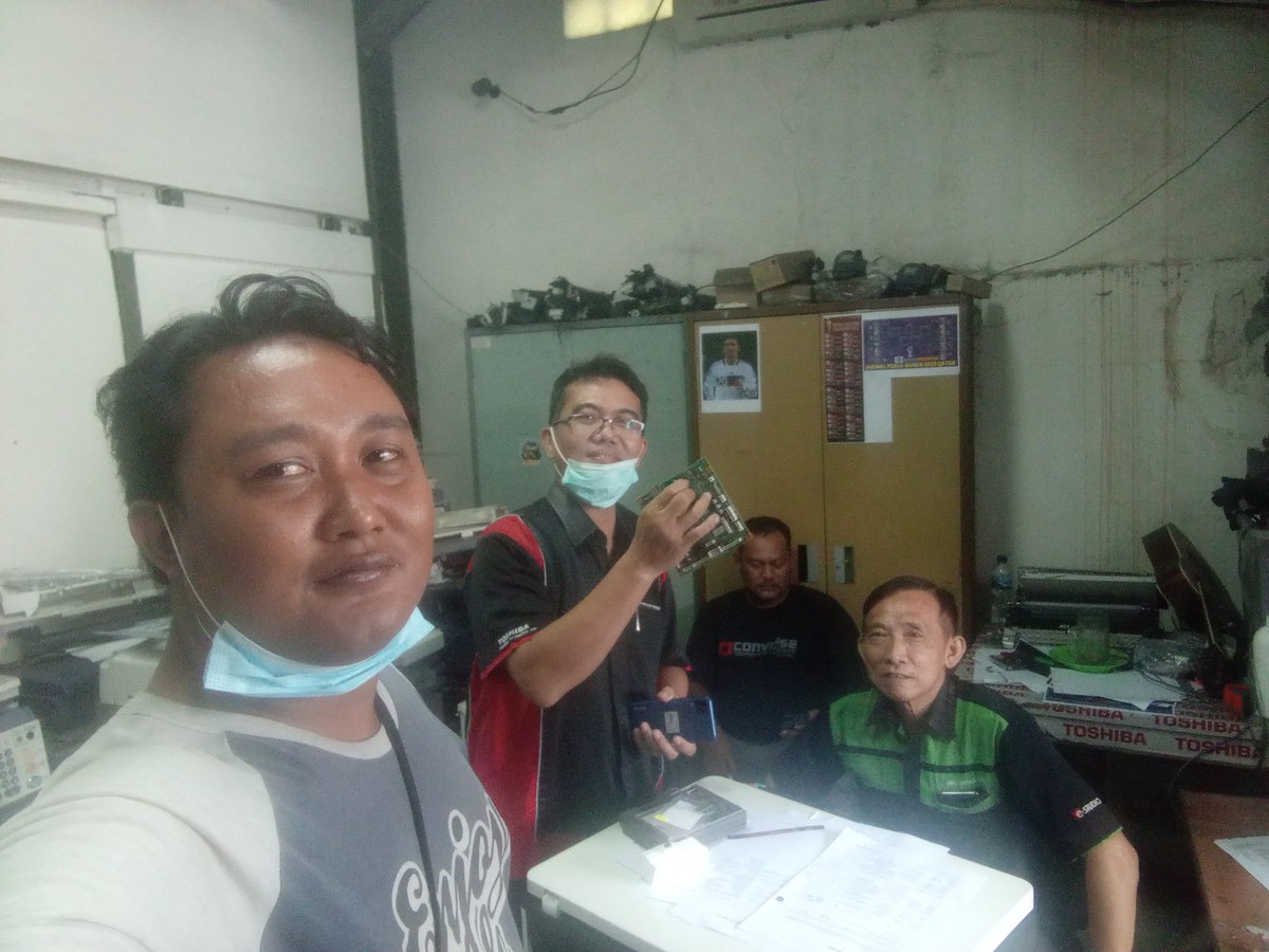 afril_dian's tweet photo. Bengkel fotocopy https://t.co/iNjK09Davm