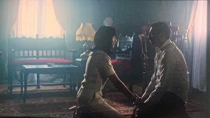 سنه . . 3 شهور . . 4 أيام 
ده الوقت اللي أي حد محتاجه عشان ينسي الشخص اللي  بيحبه . . .

- الغرفه 207 -