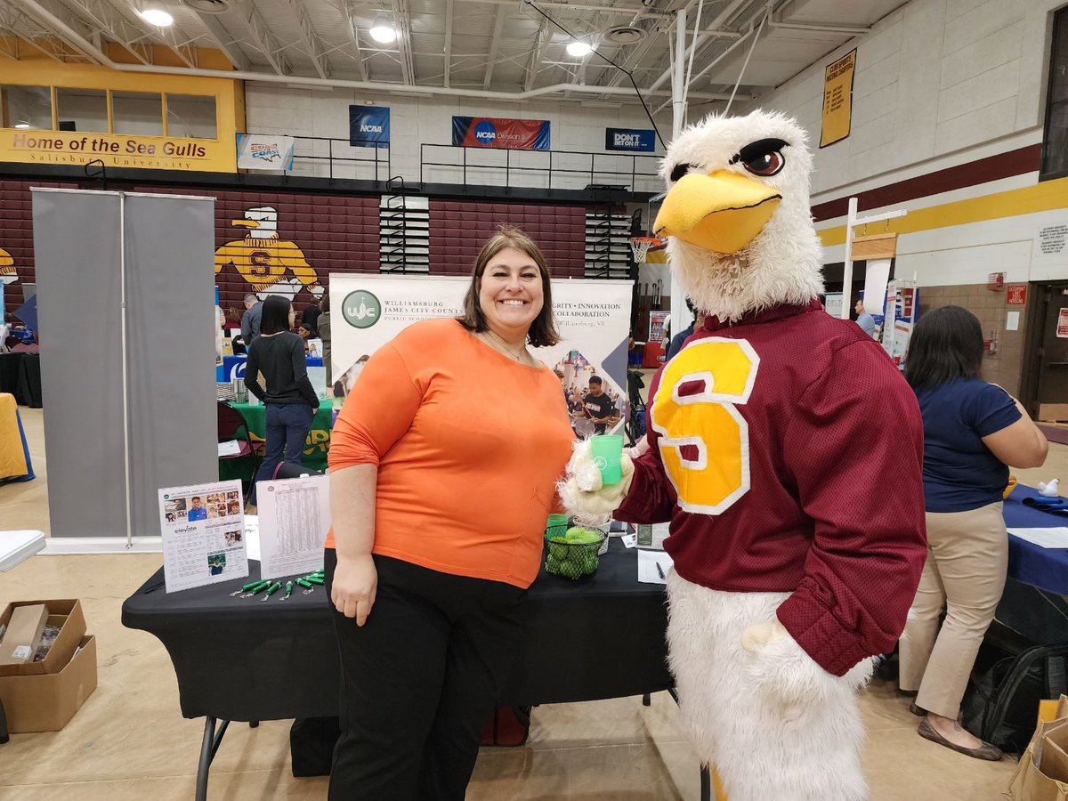 WJCCJobs's tweet photo. Fun at the Salisbury University job fair. Come visit us #wearewjcc @timabaker1967 @emilylgcarroll @WJCCSchools https://t.co/Pl6RSTEOdk