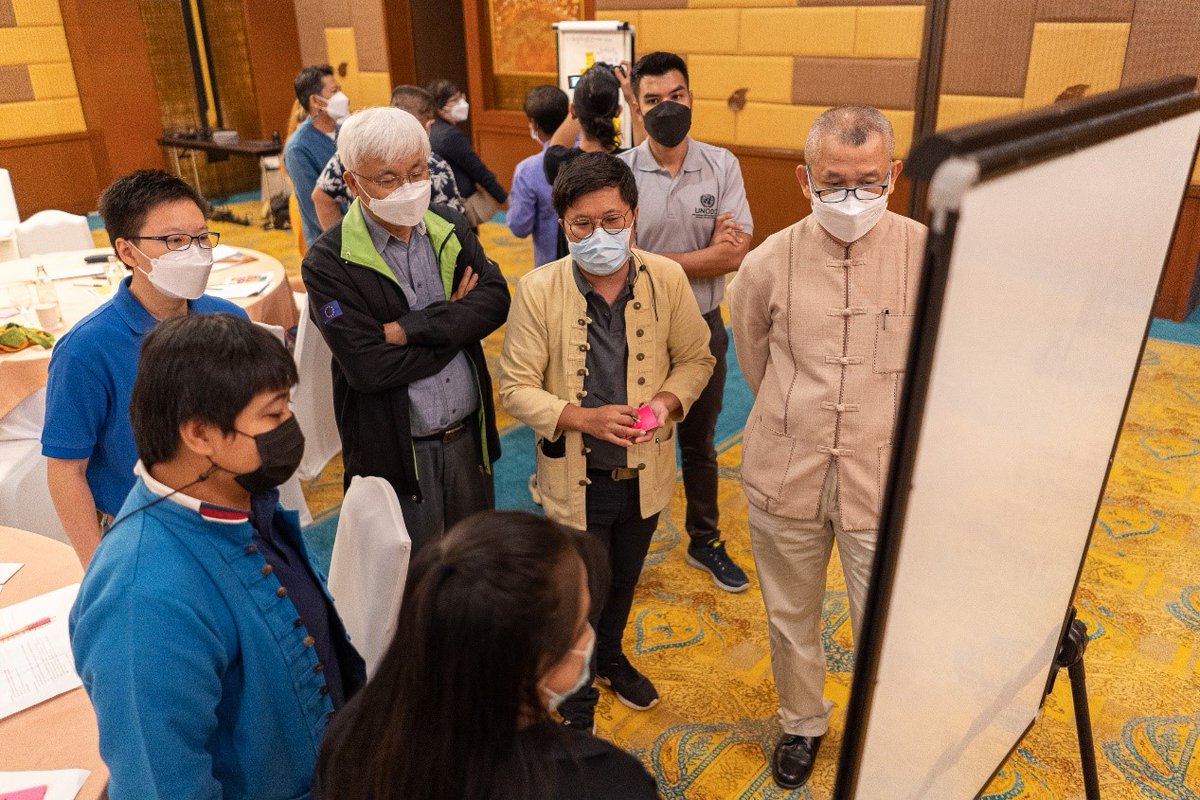UNhumansecurity's tweet photo. In Thailand🇹🇭, the #UNTFHS programme addresses the root causes, drivers and enablers of violent extremism. It promotes innovative and inclusive solutions based on local perspectives and a ‘whole of society' approach to the prevention of violent extremism. #Thisishumansecurity https://t.co/gXllt11J0n