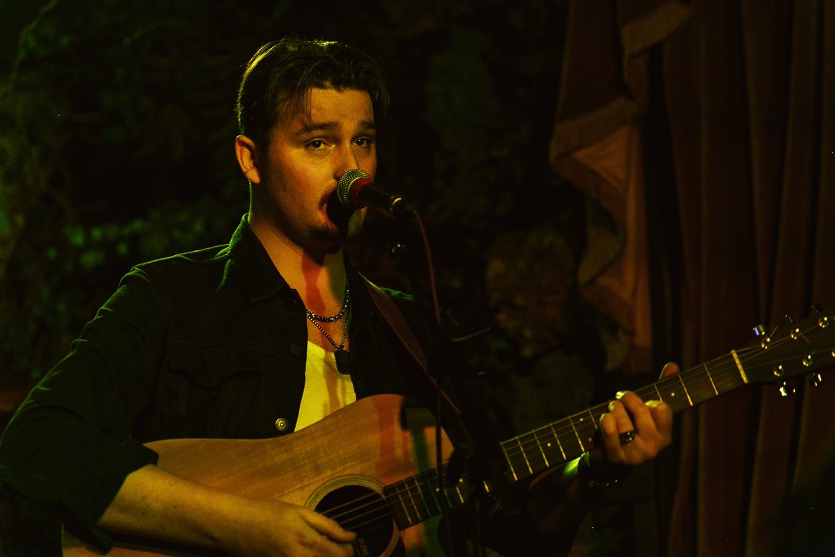 Another incredible monthly showcase on Tuesday at our house, <a href="/folklorerooms/">The Folklore Rooms</a> 🖤

Stunning sets from <a href="/this_is_pela/">PELA</a> <a href="/iamlucawilding/">L u c a W i l d i n g</a> and <a href="/danmillsonmusic/">Dan Millson</a>, hosted by <a href="/jacko_hooper/">Jacko Hooper</a> 🙏

Line up announcement for March showcase coming soon…

FLKx