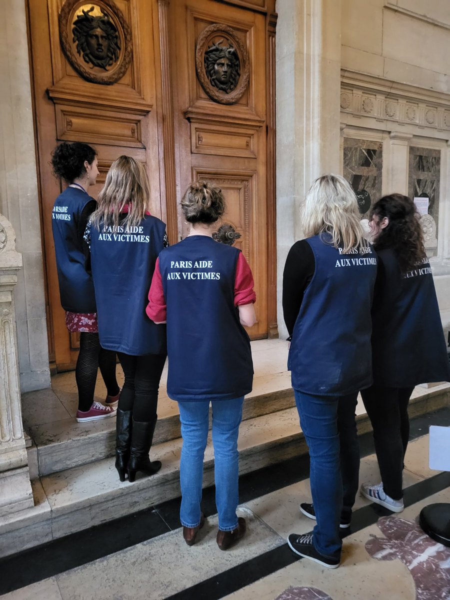 Fin du procès de l'incendie de la rue  Erlanger, l'équipe reste à disposition des parties civiles pour l'après procès. <a href="/ParisPav75/">PAV75</a> #PAV75 <a href="/cdam0875/">Carole Damiani</a>
x.com/cdam0875/statu…