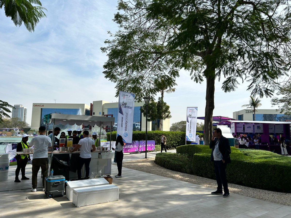 mishaalafzl's tweet photo. Just got back from #Step2023 and it was amazing! Met some incredible people, attended informative panels and of course, indulged in a lot of caffeine. Until next time! https://t.co/GIfthbW4eB