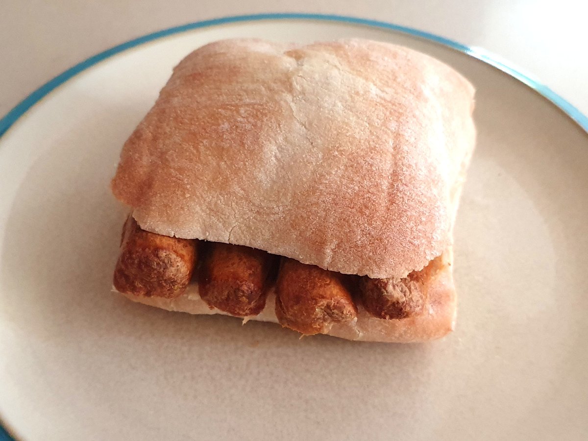 roddiegrant's tweet photo. #SplodzDPC 21/2/2023 "Savoury". Sausage ciabattas for lunch. A firm favourite in this household. https://t.co/NC4ueCqiXM