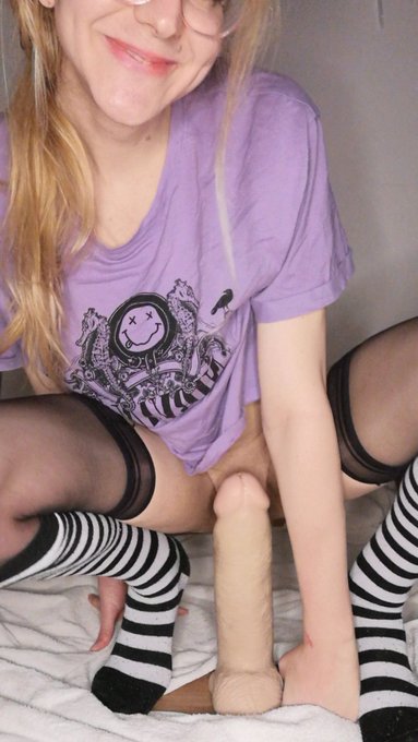 Nana❤Pansy’s pics and videos