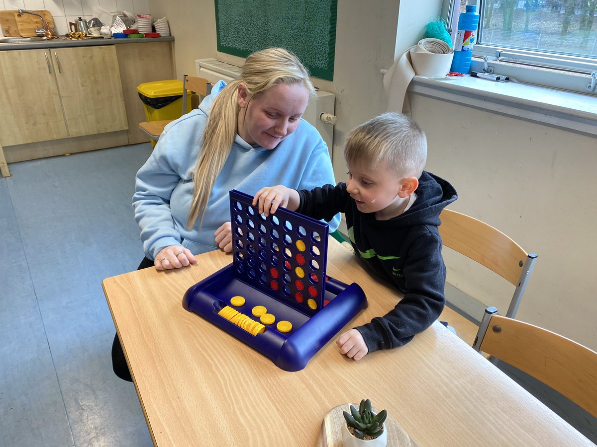 ElccPark's tweet photo. It was lovely to see our children and families joining us this afternoon for Thursday’s #mathscafe #familylearning @grant_ht @HaghillTeam https://t.co/y4jiLcpzPB