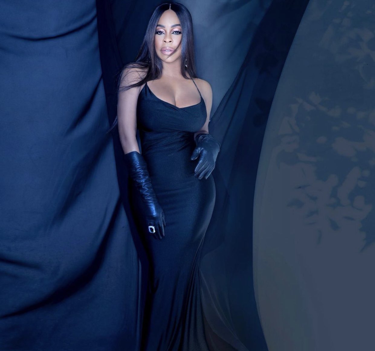 Happy Birthday to Niecy Nash 