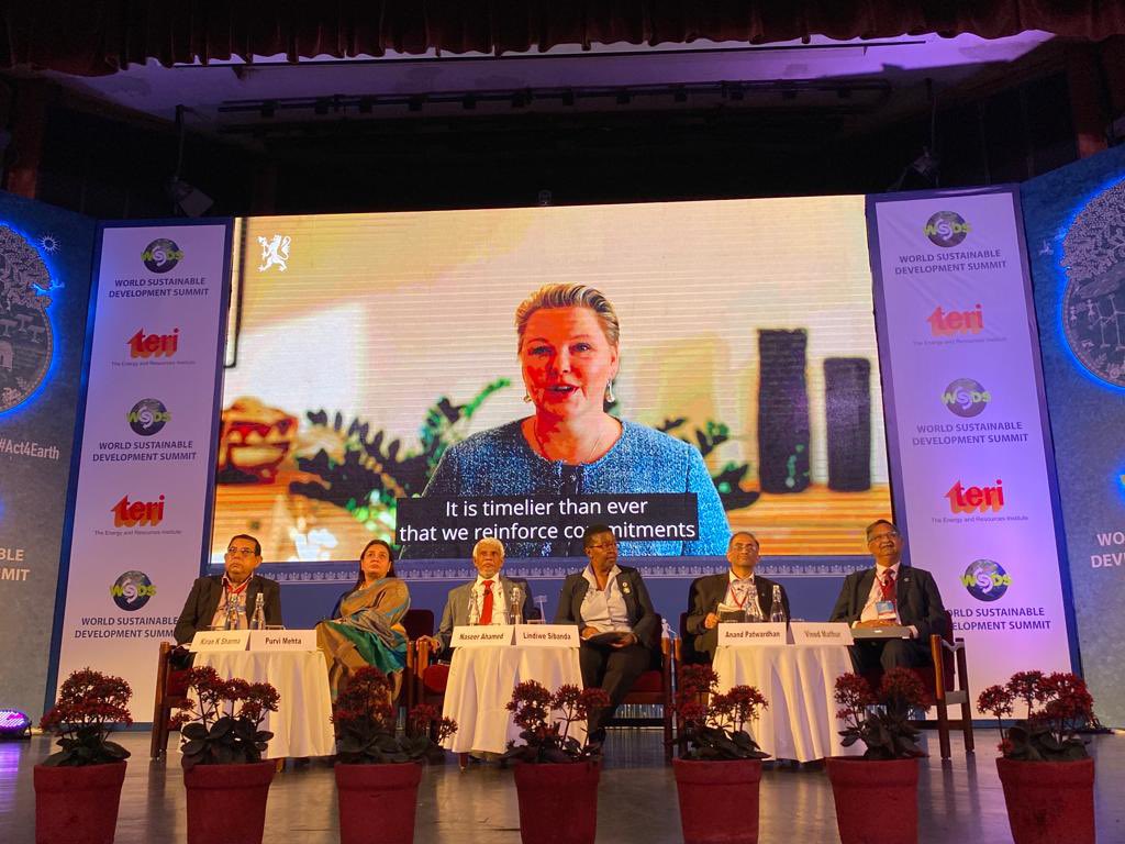 Minister @AnneBeathe_ addresses #WSDS2023 virtually & highlights the new strategy for increased food security and #naturebasedsolutions while protecting small scale farmers and indigenous communities and supporting sustainable local food systems for better nutrition. @teriin