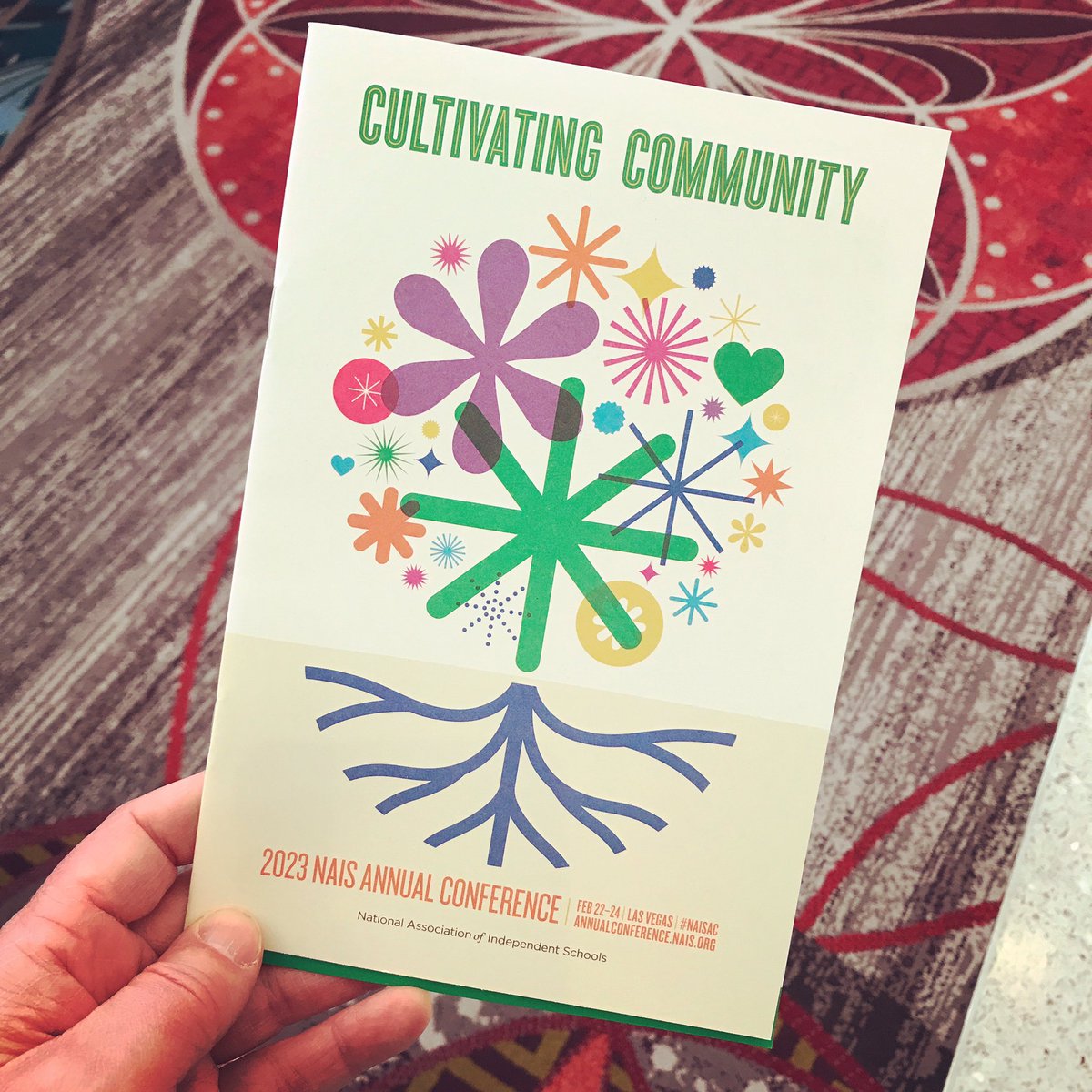 Alright #isedchat friends! Who’s in #vegas this week for the NAIS conference? Hit me up and let’s grab coffee! 

#nais #vegas #independentschool #independentschools @naisnetwork