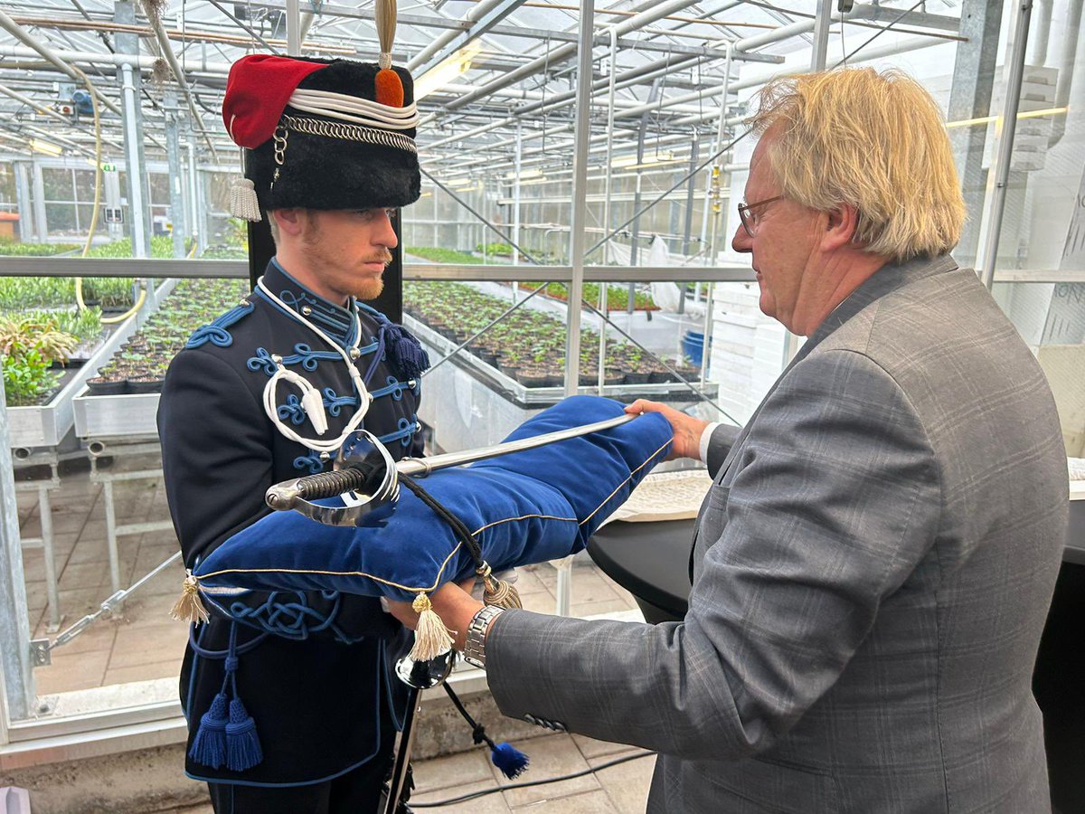 JaapSmitCdK's tweet photo. Opening van de tentoonstelling over George Maduro in villa Dorrepaal in Leidschendam. Verzetsheld uit Curacao. Op 28 jarige leeftijd vlak voor het einde van de oorlog in Dachau overleden.  Hij is tevens de naamgever van @Madurodam @JulesBijlPOR @zuid_holland @Comite4en5mei https://t.co/cJNPYvmnnk