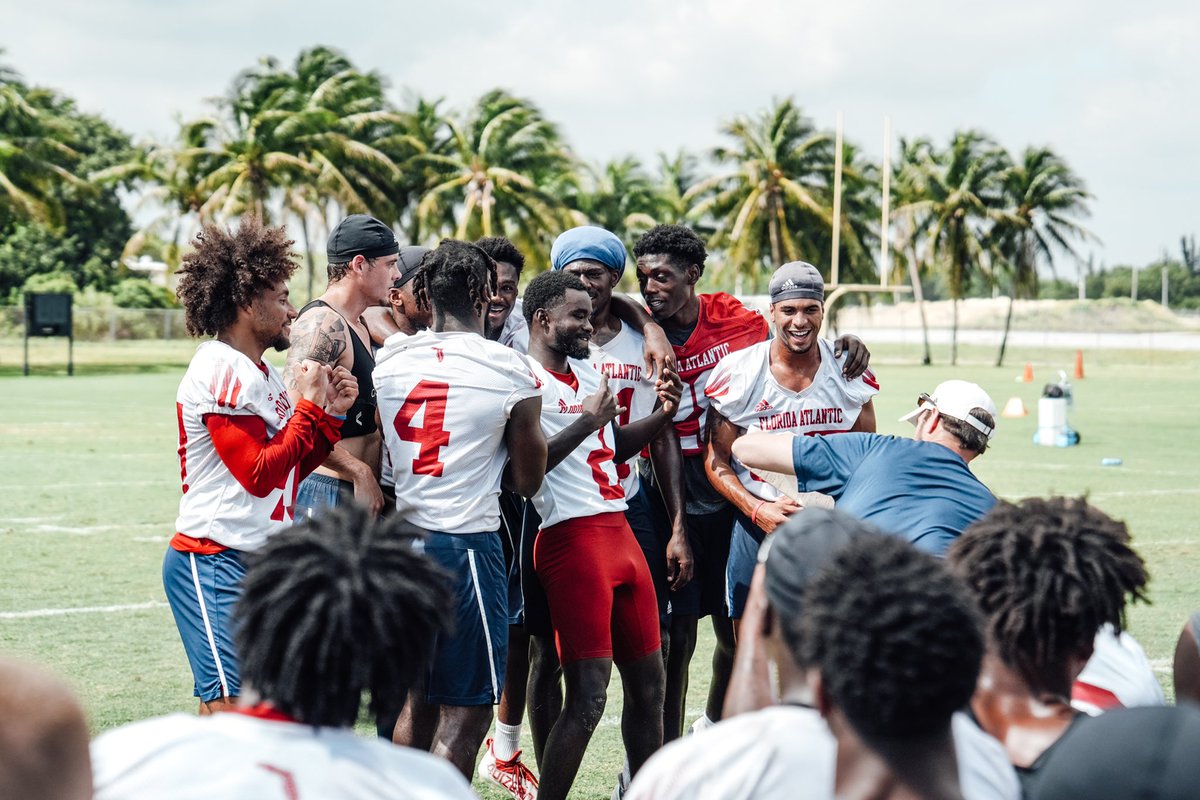 FAUFootball's tweet image. And just like that The Belt is back with the Safeties‼️ 

#WinningInParadise
#Plus2