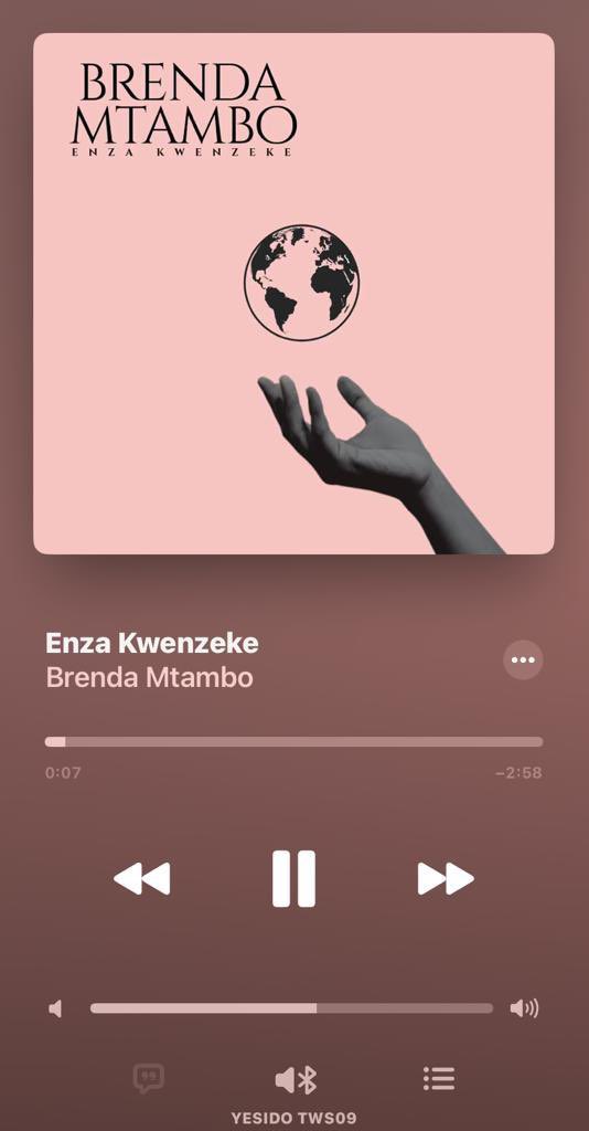 Ndo_Dlakadla's tweet image. I’m obsessed be …. ☕️🎶♥️🔥💯!!! #brendamtambo @BrendaMtambo #enzakwenzeke #singleout
