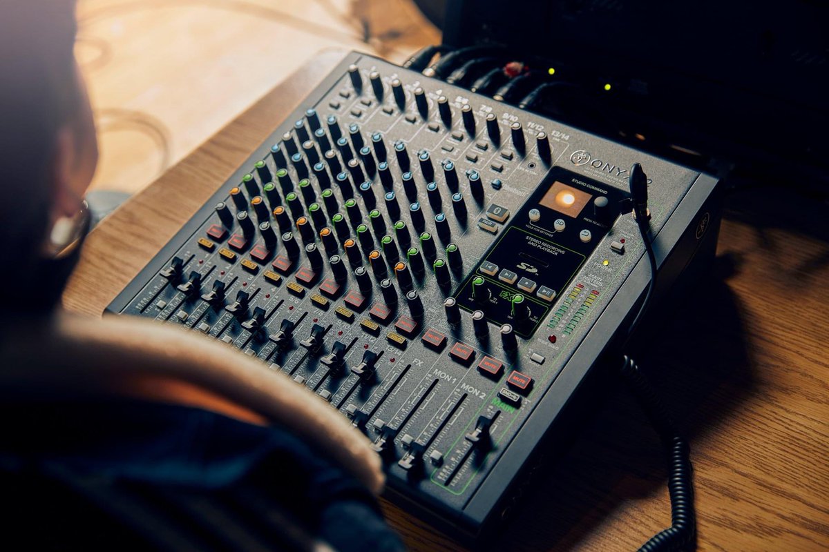 StraitMusicCo's tweet image. Find all things #ProAudio at Strait Music and online at StraitMusic.com! Browse portable #PAsystems from brands like @MackieGear and more! Not sure where to start? Call in or stop by for a free consultation! 🔊🔊🔊