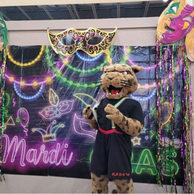 uhvmac's tweet photo. Thanks to everyone who made it out to Mardi Gras this week! We hope you had fun!!! 💜⚜️💚

#UHV #JAXNATION #UHVMAC #UHVJagFam https://t.co/aYeBhiqItP