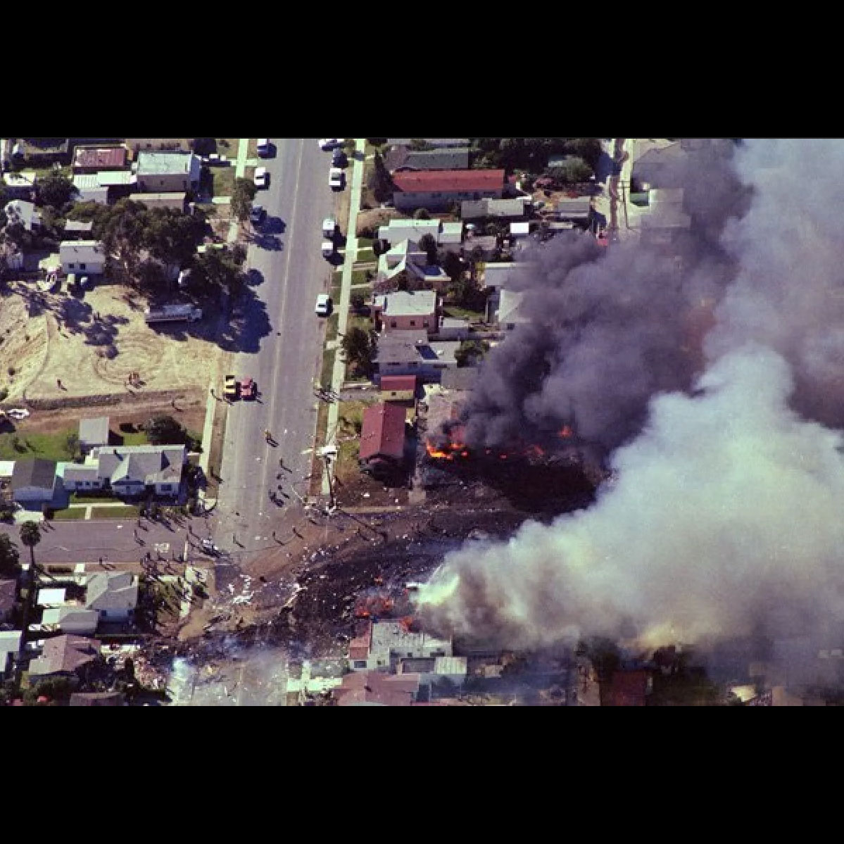 BlackBoxDown tweet media