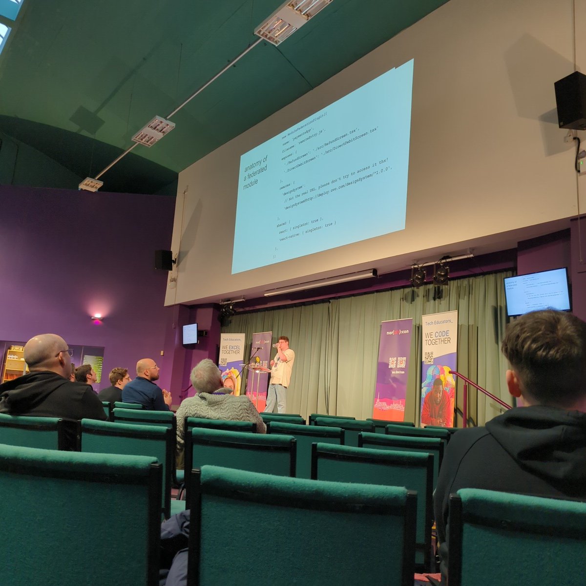 Sp4ghettiCode's tweet image. Some more #nordevcon23 photos

Had an amazing time so far 👏👏