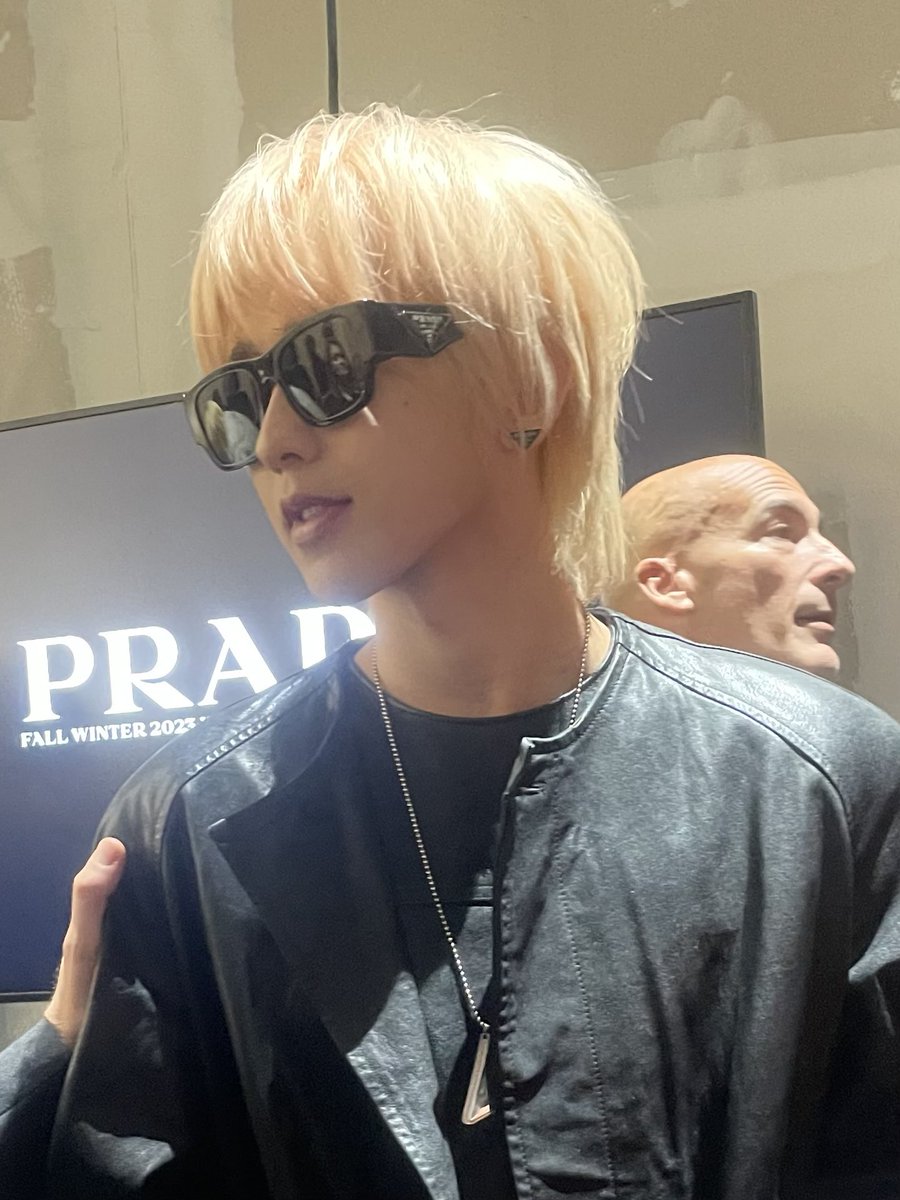VVFriedman's tweet photo. Close-up of Kun at #Prada. #MFW https://t.co/6JAubtu4eP