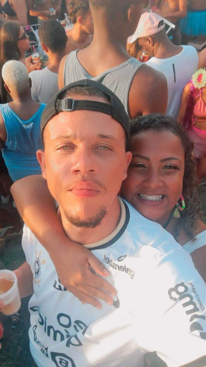 Marcos32640767's tweet photo. Amo o sorriso do meu amor ❤️ https://t.co/LouDCYe71m