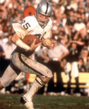 Happy 80th Birthday  to the great Fred Biletnikoff. Seems like yesterday 

. 