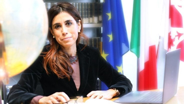 #ValditaraDimettiti
#Valditara...
È uno dei vari componenti de...
#ilPeggior_GOVERNO_diSempre che ha la #postura e il comportamento da #Fascista.
Si indigna con chi si batte contro la violenza dei #fascisti dentro e fuori le scuole. 
🙏Grazie preside #AnnalisaSavino.