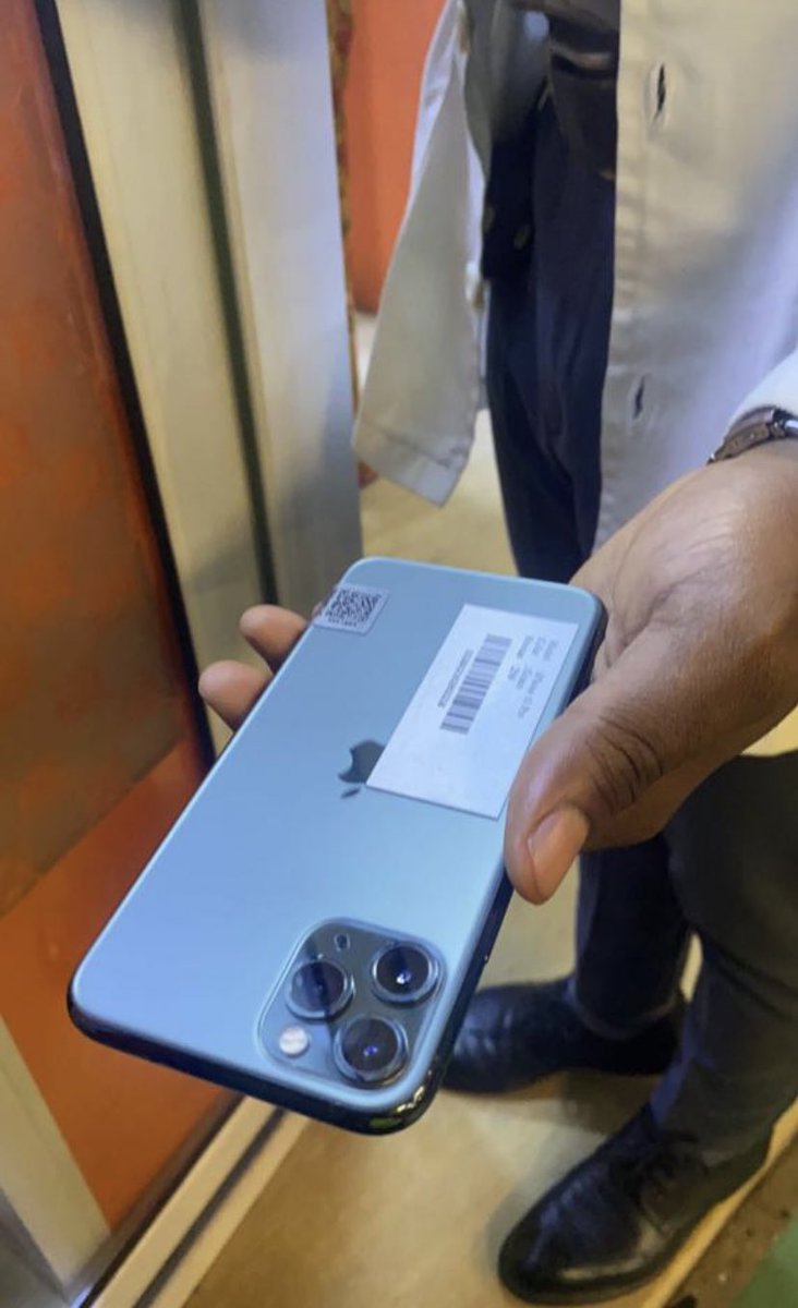 Phone_Hub1's tweet image. Thank you customer 
For all your phone deals