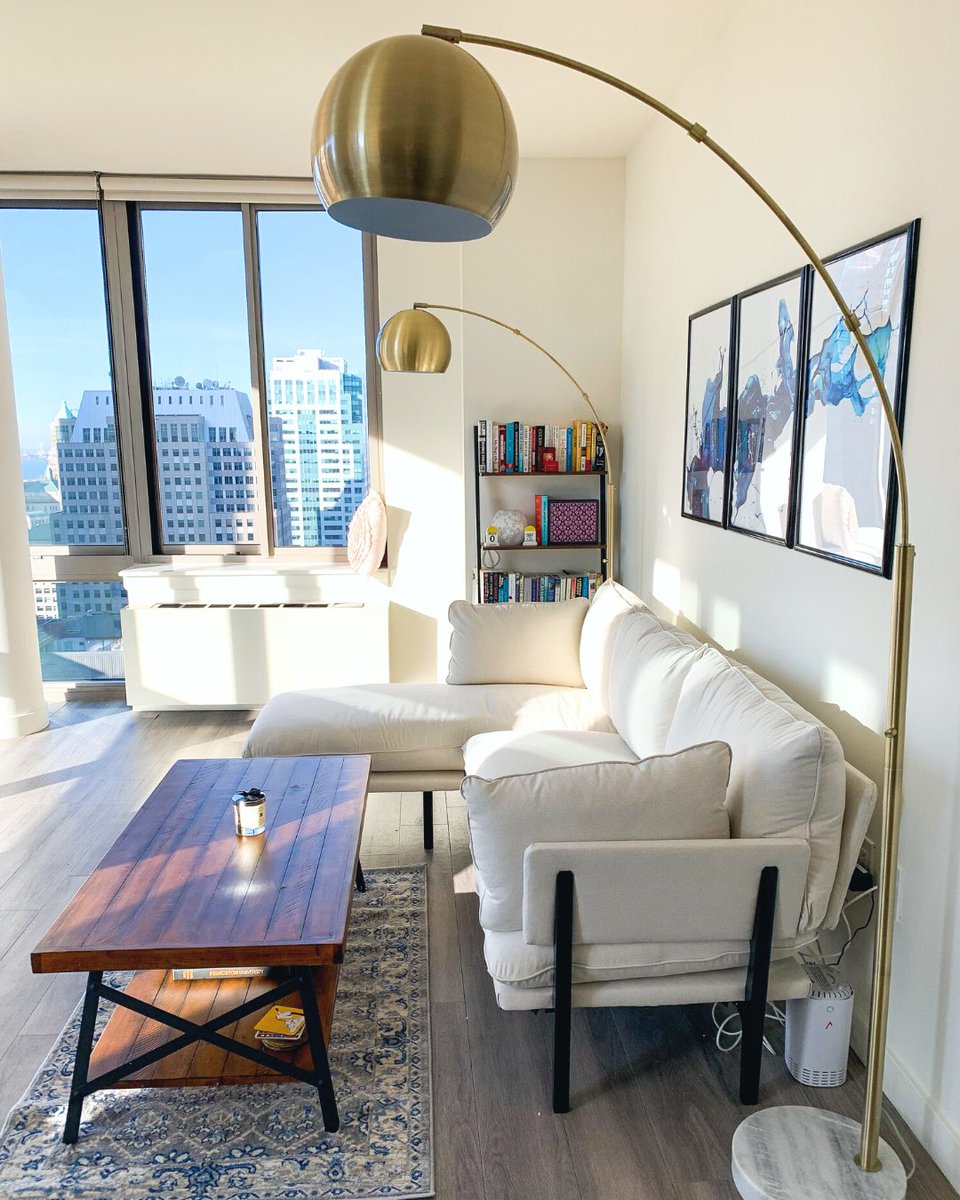 Easy, breezy, beautiful…and ready to lounge!

We’re also ready for a deal 🤑
Use code SHARETHELOVE at checkout for $100 off your first months' furniture total.
THEN, get an extra $50 off by sending us before &amp; after pics of your home!
livefeather.com/products/the-f…