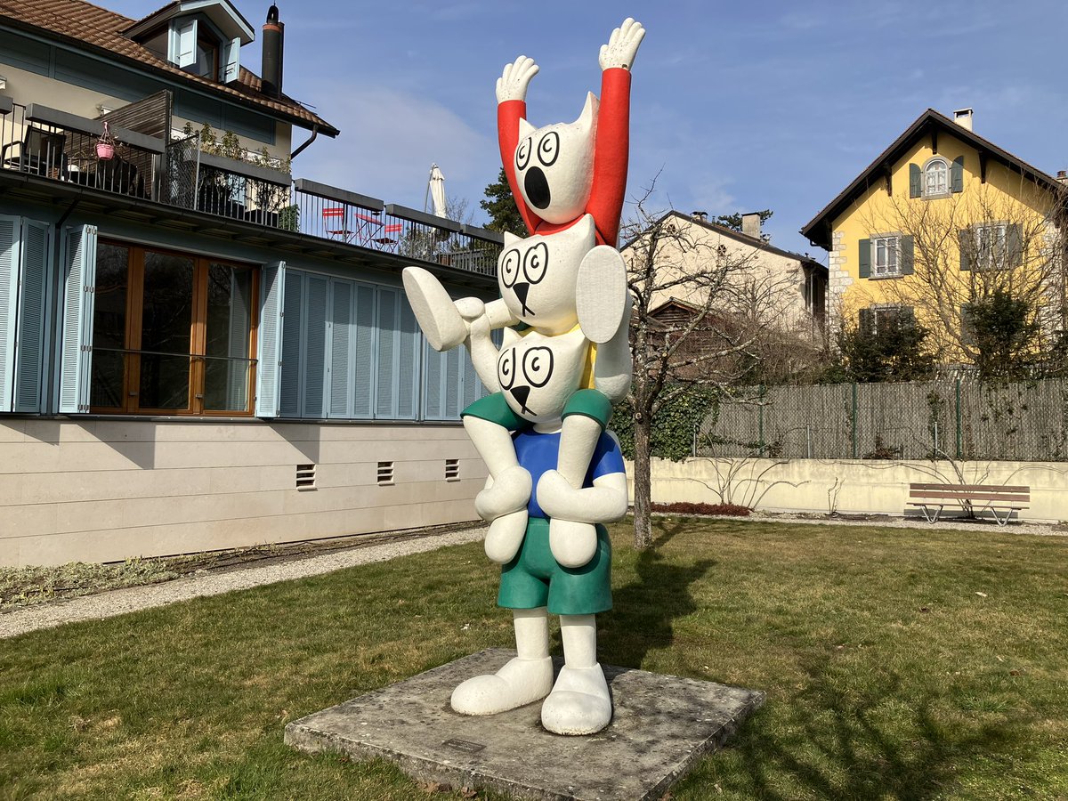 GmurHelen's tweet image. Total vergessen wie schön 🤩😎#Cologny #Genf ist. 🇨🇭
Vor allem #freundlich. 
Auf der #Strasse am #Parkplatz #überall ein #freundliches #BONJOUR