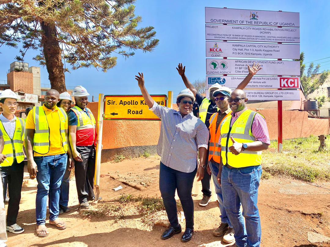 nkwanga1's tweet photo. Over 1,600/= KCCA Workers Loss Jobs.
KCCA workers need justice.
#fitopaez @CanaryMugume @DoreenNyanjura @KCCAUG @nbstv @ntvuganda @SamsonKasumba @StateHouseUg https://t.co/FV3JImtJoy