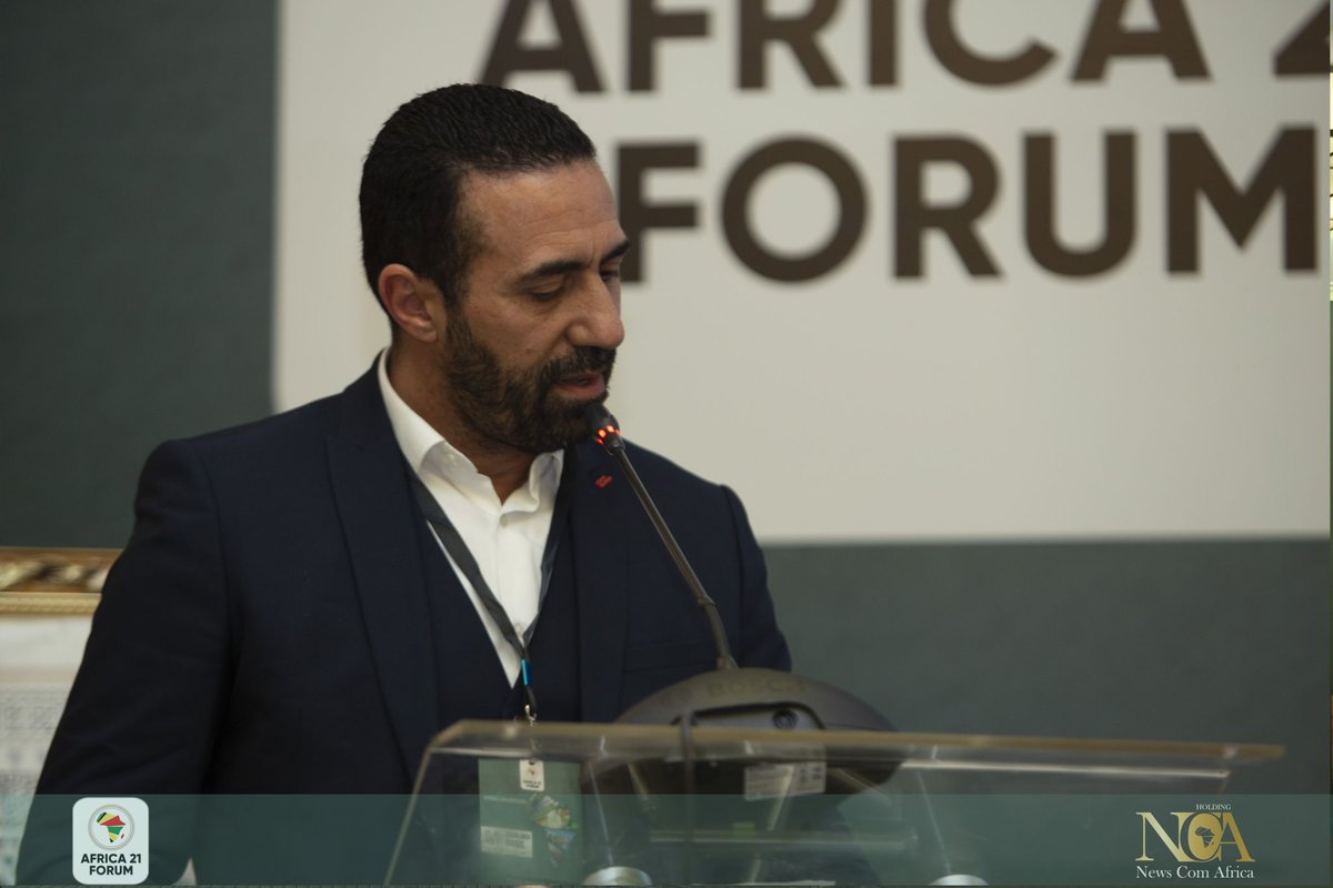 #Africa21Forum l Conférence "Leadership et métiers verts : Les compétences transversales du capital humain pour une Afrique souveraine et résiliente", présentée par M. ANOUARI.
#Maroc #Sénégal #Tchad #Égypte #Congo #Africa #innovation #leadership #LeadershipDevelopment