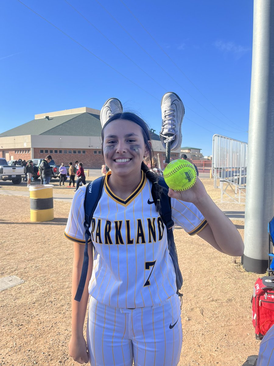 Your Lady Mats get the DUB over Burges  10-0!!!! Congratulations to Samantha Martinez 12K’s and a NO HITTER plus a HR to close the game out! <a href="/Fchavezeptimes/">Felix Chavez</a> <a href="/915FASTPITCH/">El Paso Fastpitch Softball Community</a> <a href="/EPSports915/">Borderland Sports</a>