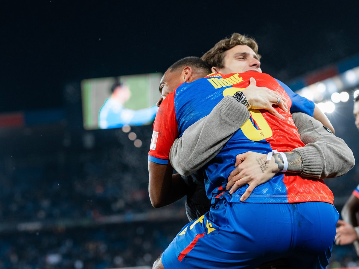 FC_Basel_fr's tweet photo. Cette โ๐ธ๐พ๐ผ de vaincre ! Merci messieurs ! ๐ค๐ด๐ต
#FCBTS #MirSinBasel #UECL https://t.co/Nxf5zhYxOm