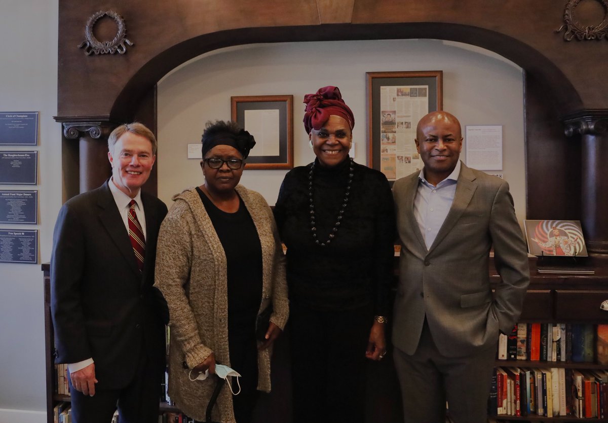 IndyDMD's tweet photo. Joined by residents, stakeholders, and caretakers of Indiana Avenue, @IndyMayorJoe announced the City's release of the Indiana Avenue Certified Strategic Plan RFEI.

"With courage, conviction, we can realize a dream for a better future for the Avenue." - Mayor Hogsett https://t.co/lRkuSGrQgW