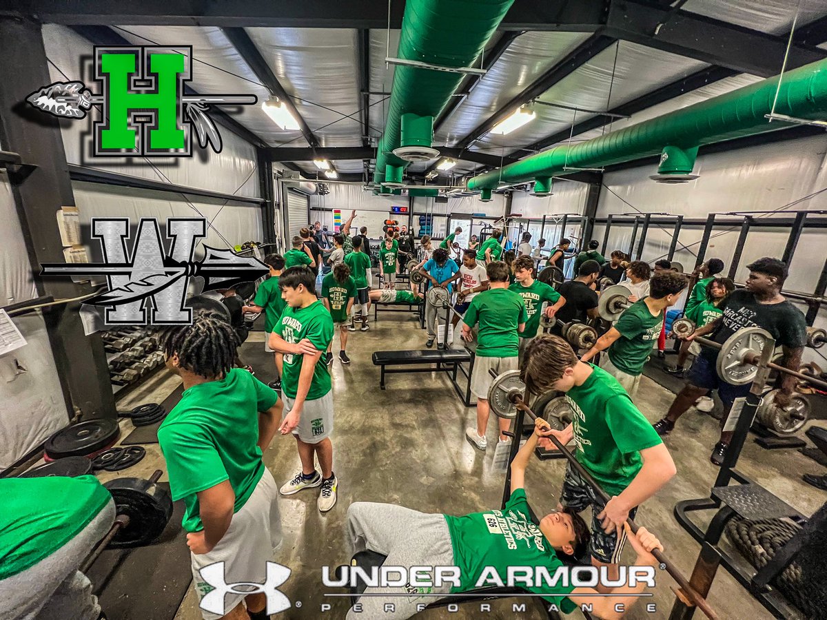 Tolleson20's tweet photo. The Future is bright. Howard MS went to work today. Love the energy and juice I witnessed this morning! Howard 2 Hachie. #Future #VerticalAlignment 
@NDNFootball @hachiesports https://t.co/DiGEu6L2nF