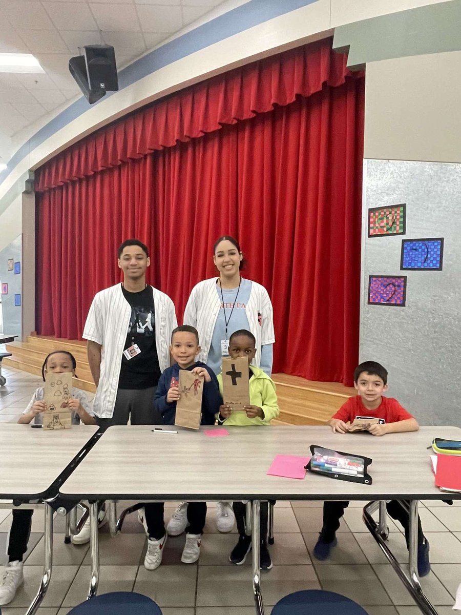 MNHS PALS🧡💙 tweet media