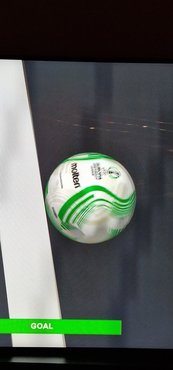 MassiSpinelli's tweet photo. Stasera a Firenze hanno annullato con il #var questo #goal di #cabral che invece la #goaltechnology aveva dato per buono....
Davvero #noncipossocredere
#europaleague https://t.co/cCrvuYZ5gM