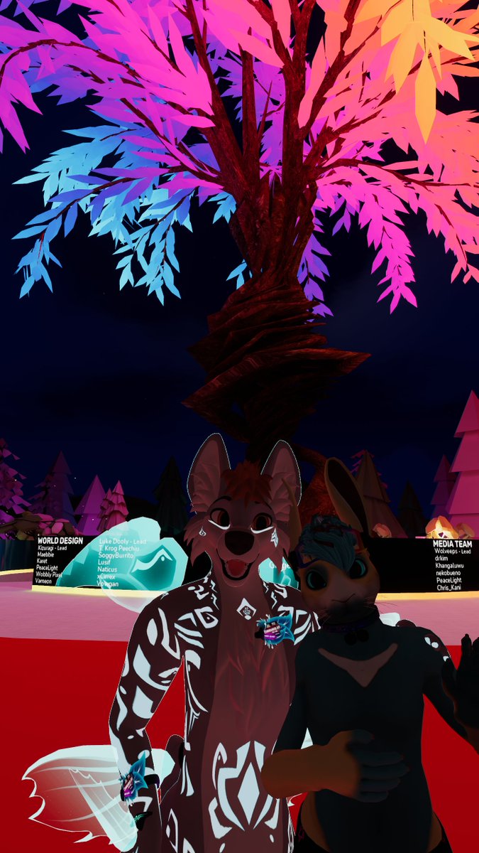 ChevronTheWolf's tweet photo. @VRCon_Official #vrcon2021 #vrcon #vrchat
@moonsplatter kicks my ass at pool in VRCon's 2021 hub world, still a beautiful and fun place to hang out! https://t.co/QNXOtUps9C