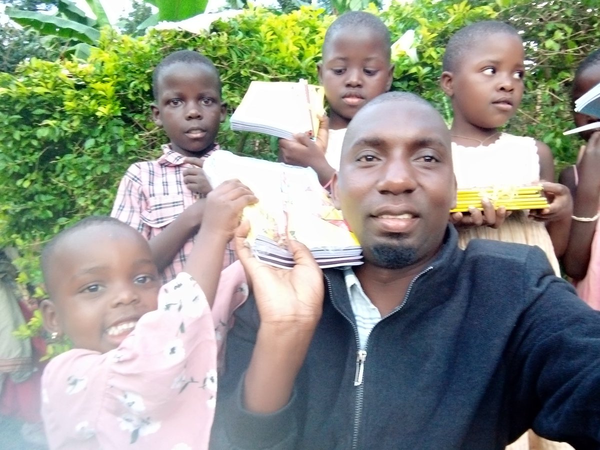 Father, thank You for the opportunities You bring my way to serve others. Thank You that Jesus came not to be served but to serve others and give His life as a ransom for many. Help me to be like Him and keep going the second mile for others, knowing Your blessings are coming.