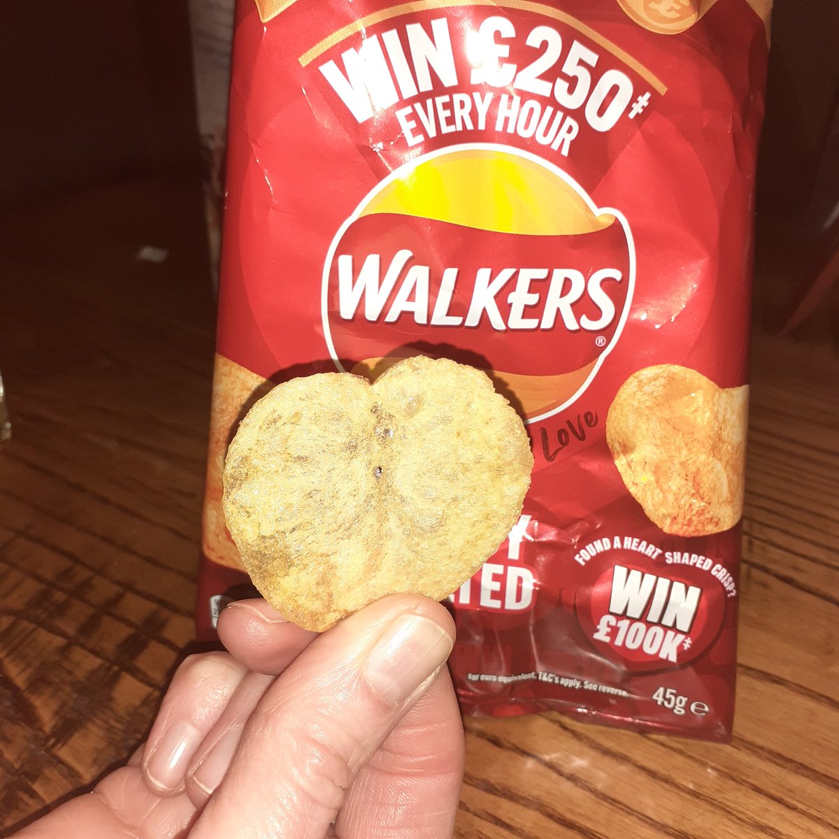 Loving <a href="/walkers_crisps/">Walkers Crisps</a> !!
Exactly what I need after rehearsals
#LoveFromWalkers